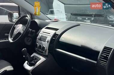 Минивэн Mazda 5 2006 в 