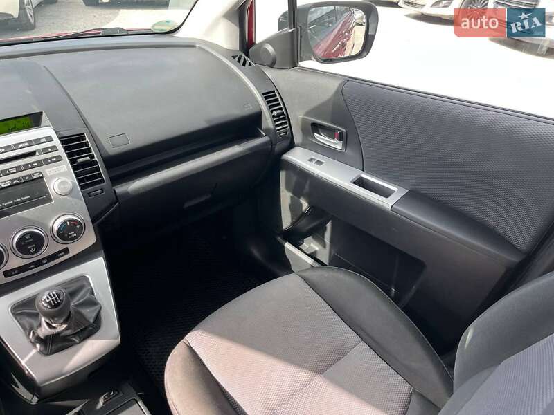 Минивэн Mazda 5 2006 в Львове