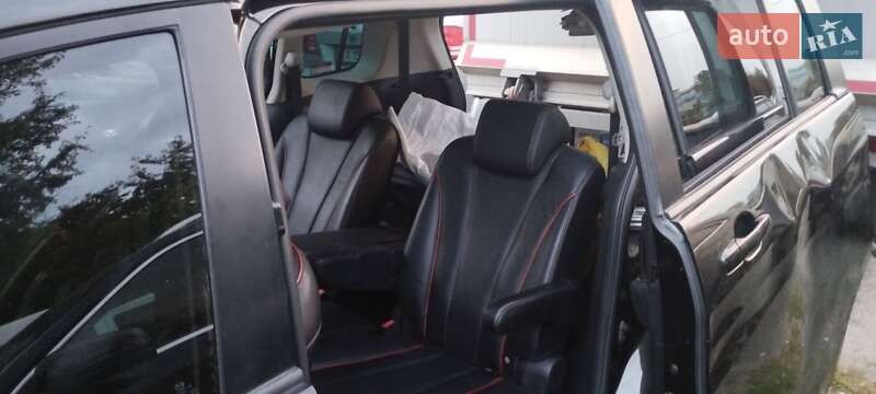 Мінівен Mazda 5 2011 в Києві