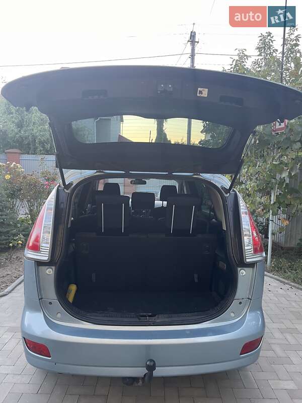 Мінівен Mazda 5 2008 в Обухові