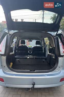 Минивэн Mazda 5 2008 в Обухове
