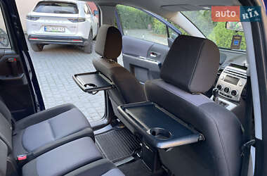 Минивэн Mazda 5 2005 в 
