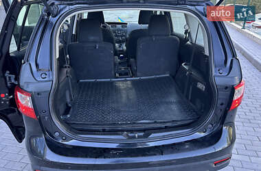 Минивэн Mazda 5 2012 в 
