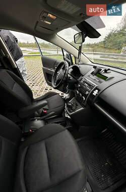 Минивэн Mazda 5 2008 в 
