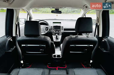 Минивэн Mazda 5 2009 в 