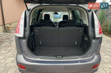 Минивэн Mazda 5 2007 в 