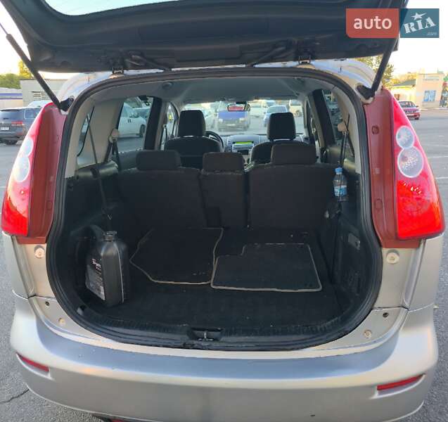 Минивэн Mazda 5 2006 в Виннице