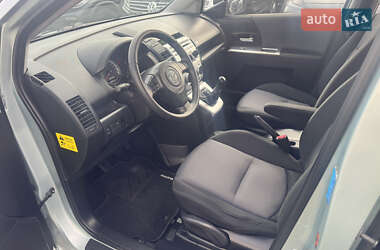 Мінівен Mazda 5 2007 в  фото 11 Мінівен Mazda 5 2007 в