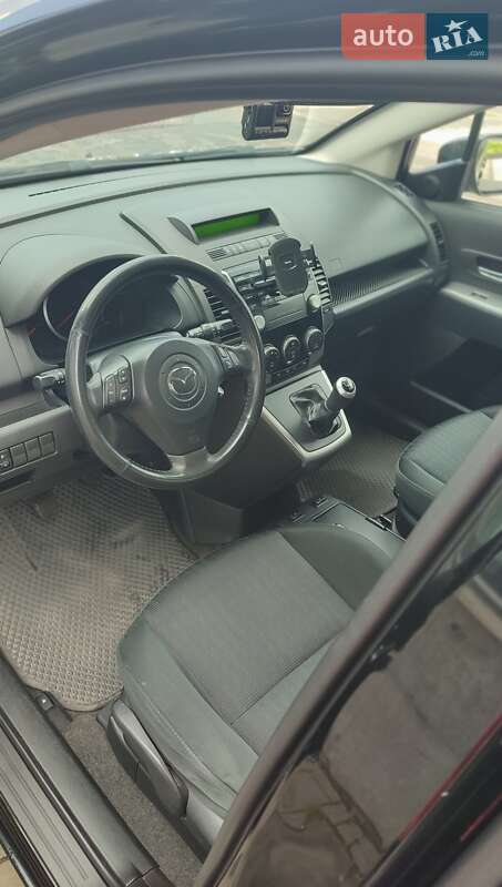 Минивэн Mazda 5 2009 в Луцке