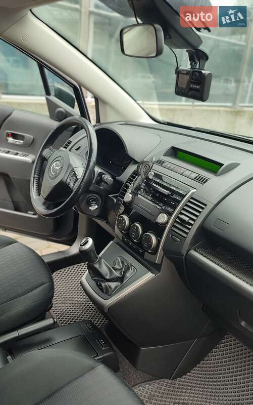 Минивэн Mazda 5 2009 в Луцке