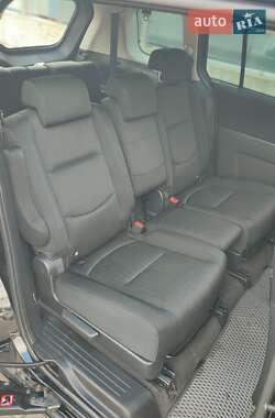 Минивэн Mazda 5 2009 в Луцке