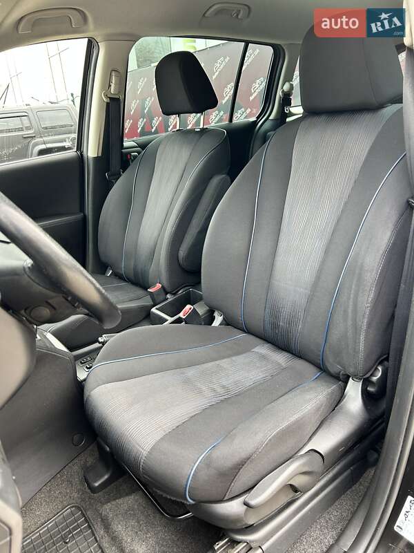 Минивэн Mazda 5 2011 в Сумах