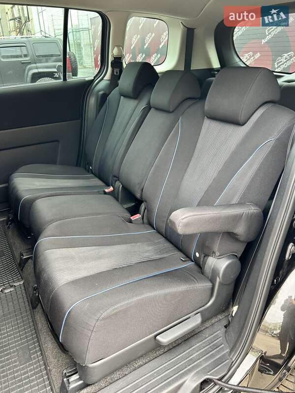 Минивэн Mazda 5 2011 в Сумах