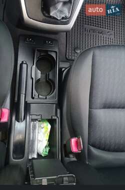 Мінівен Mazda 5 2010 в 