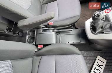 Минивэн Mazda 5 2007 в Виннице