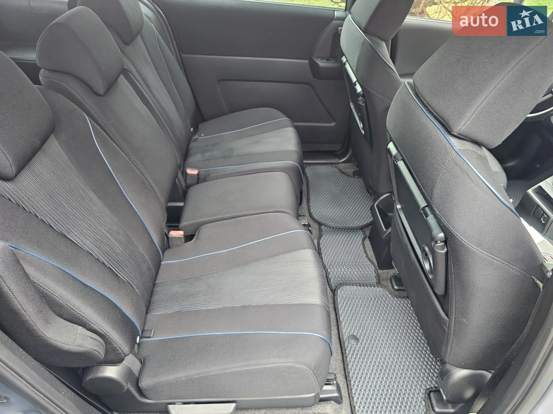 2010 Mazda 5 - мініатюра 4
