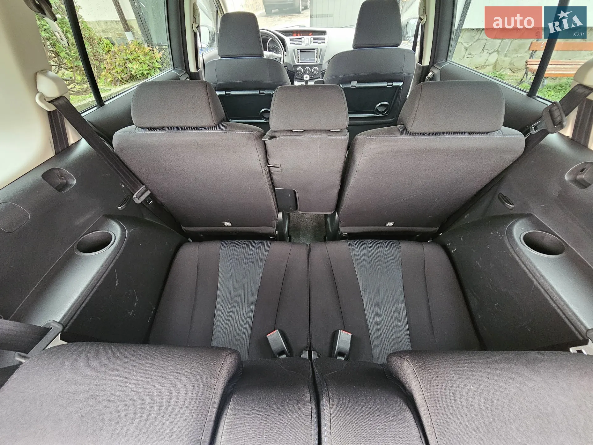 2010 Mazda 5 - мініатюра 9
