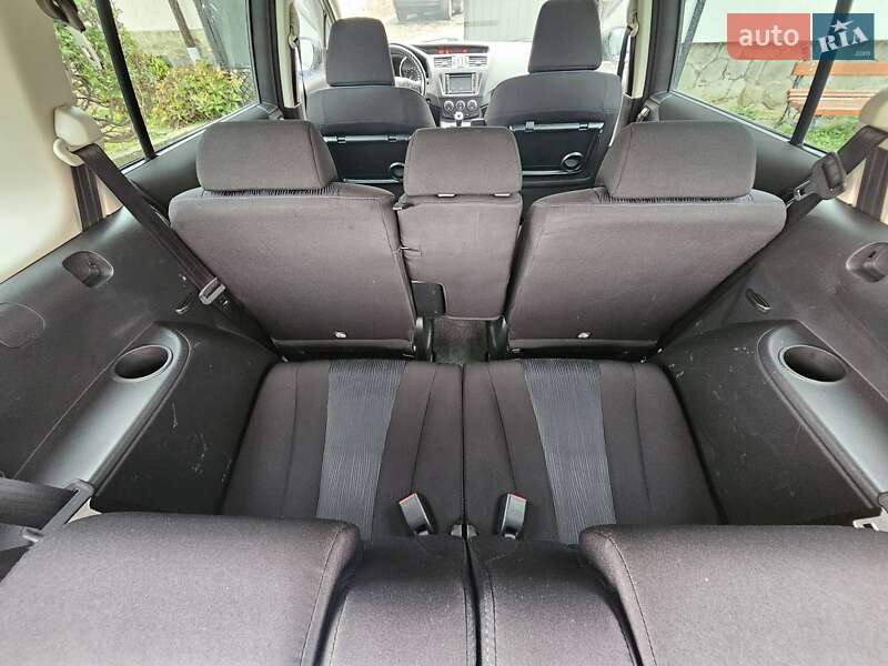 Минивэн Mazda 5 2010 в Мукачево