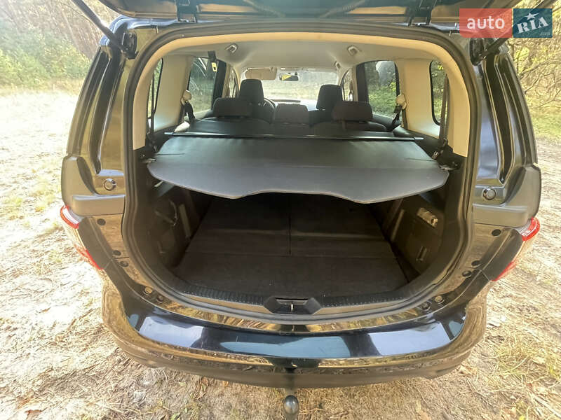 Минивэн Mazda 5 2013 в Чернигове