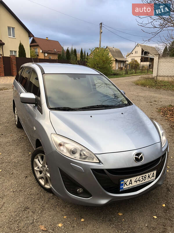 Mazda 5 2011