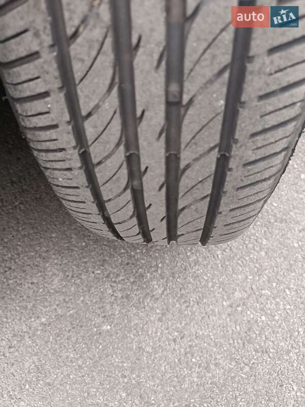 Мінівен Mazda 5 2005 в Києві фото 3 Мінівен Mazda 5 2005 в Києві