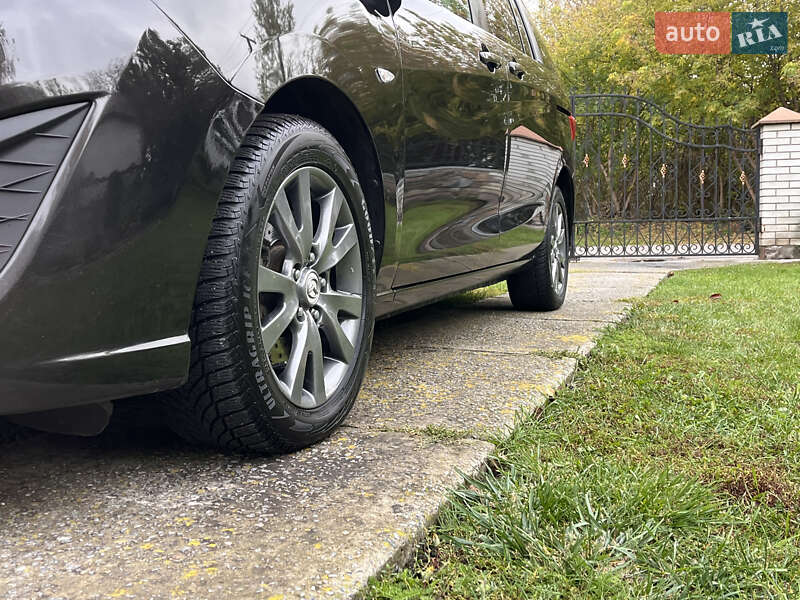 Минивэн Mazda 5 2010 в Киеве фото 39 Минивэн Mazda 5 2010 в Киеве