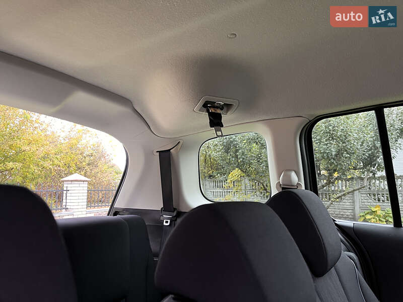 Минивэн Mazda 5 2010 в Киеве фото 94 Минивэн Mazda 5 2010 в Киеве