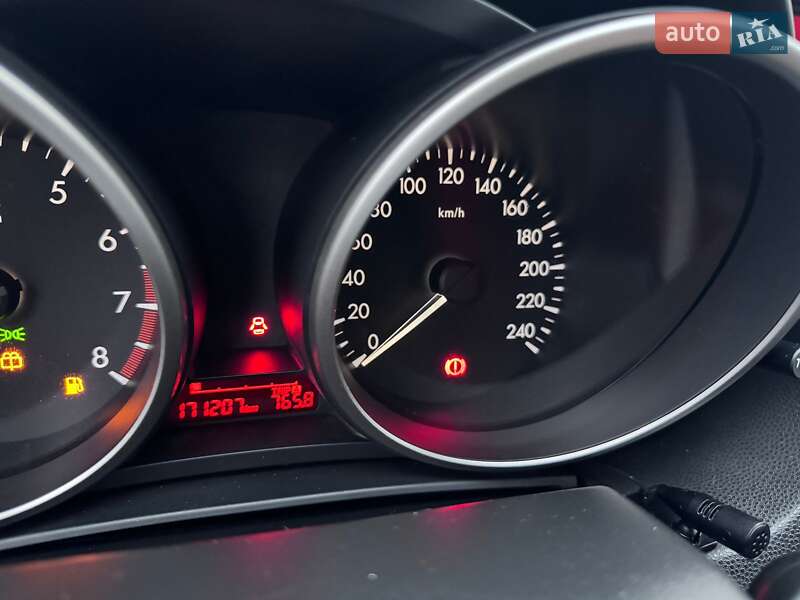 Минивэн Mazda 5 2013 в Киеве