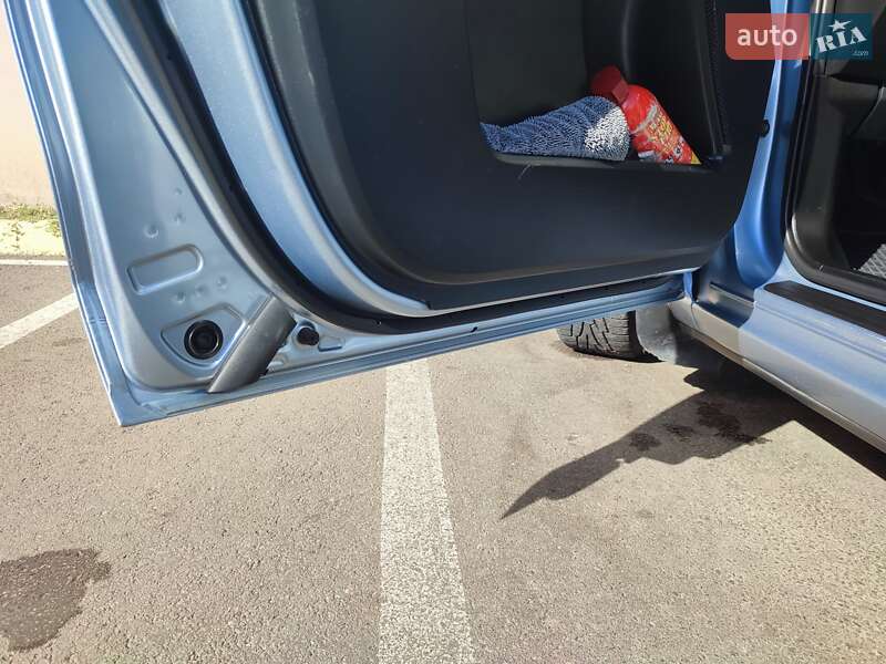 Минивэн Mazda 5 2012 в Киеве фото 23 Минивэн Mazda 5 2012 в Киеве