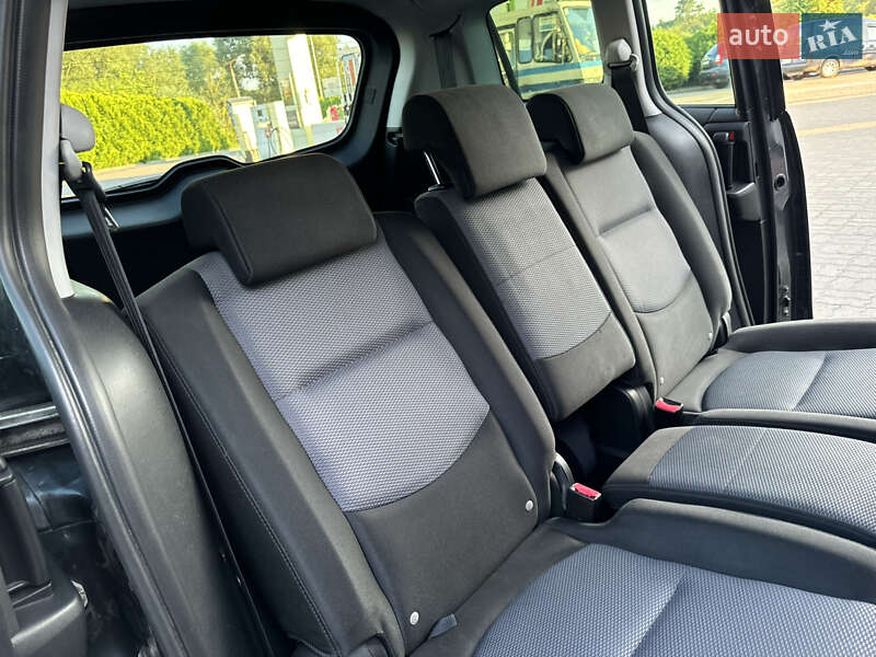 Мінівен Mazda 5 2007 в Дрогобичі фото 77 Мінівен Mazda 5 2007 в Дрогобичі