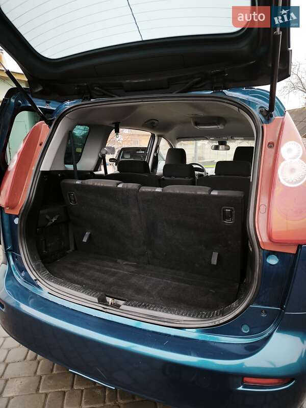 Минивэн Mazda 5 2005 в Кривом Роге