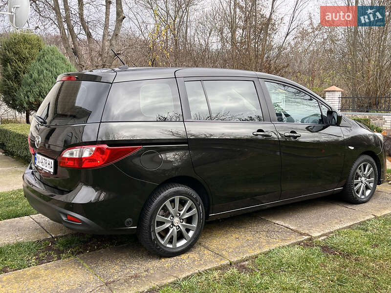 Мінівен Mazda 5 2010 в Києві