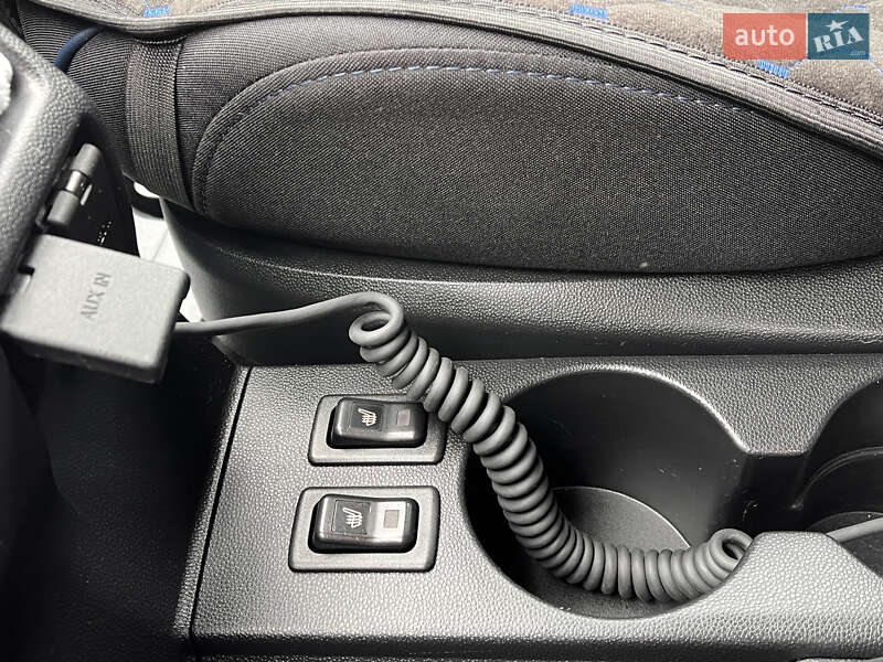 Мінівен Mazda 5 2010 в Києві