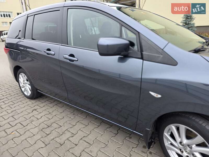 Минивэн Mazda 5 2011 в Луцке