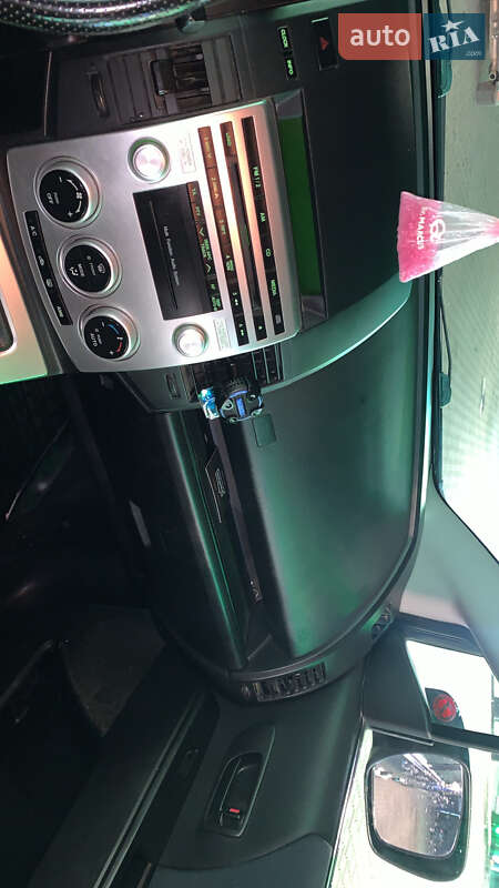 Мінівен Mazda 5 2006 в Луцьку