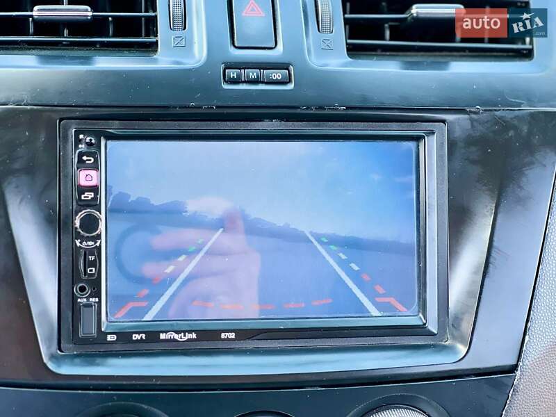 Мінівен Mazda 5 2014 в Горішніх Плавнях