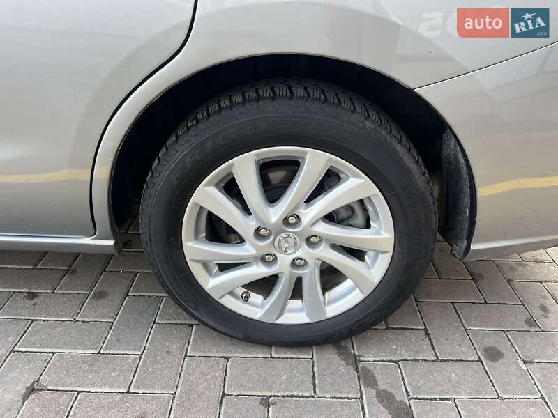 Мінівен Mazda 5 2011 в Києві фото 25 Мінівен Mazda 5 2011 в Києві