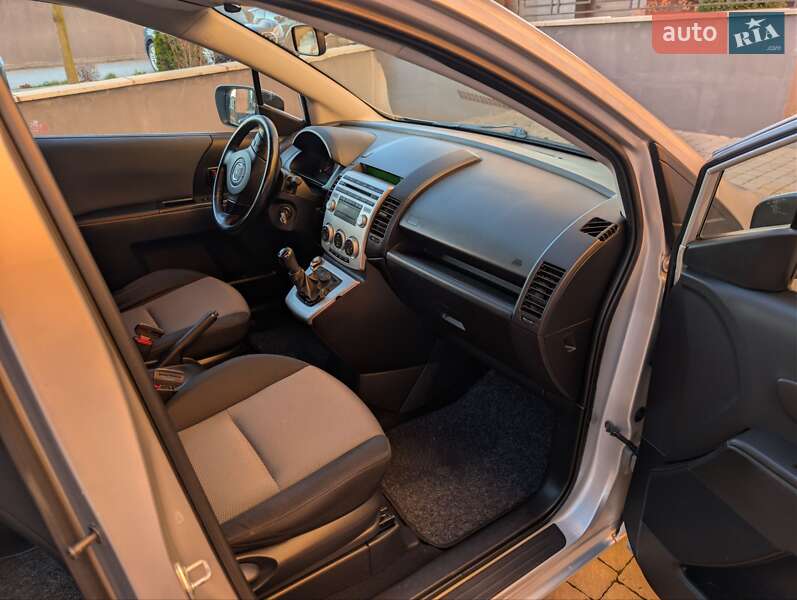 Мінівен Mazda 5 2006 в Івано-Франківську