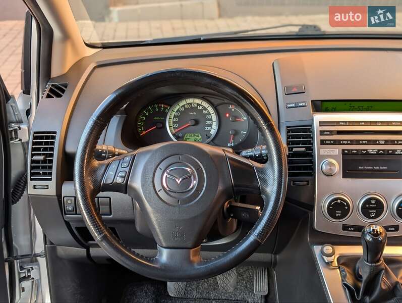 Мінівен Mazda 5 2006 в Івано-Франківську