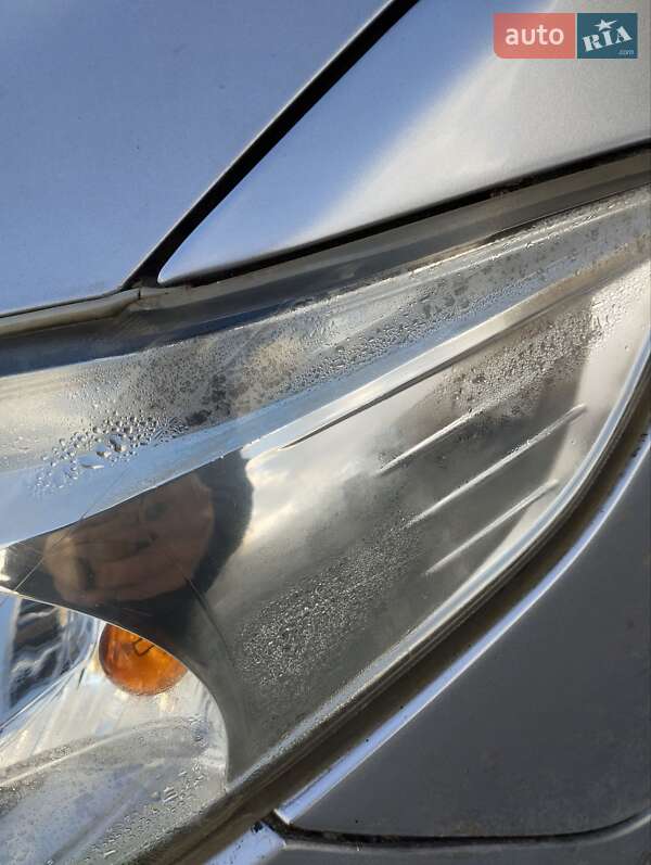 Мінівен Mazda 5 2006 в Рівному фото 19 Мінівен Mazda 5 2006 в Рівному