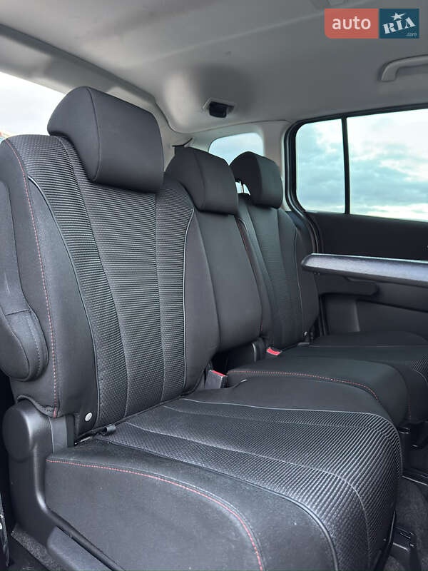 Мінівен Mazda 5 2013 в Києві фото 35 Мінівен Mazda 5 2013 в Києві