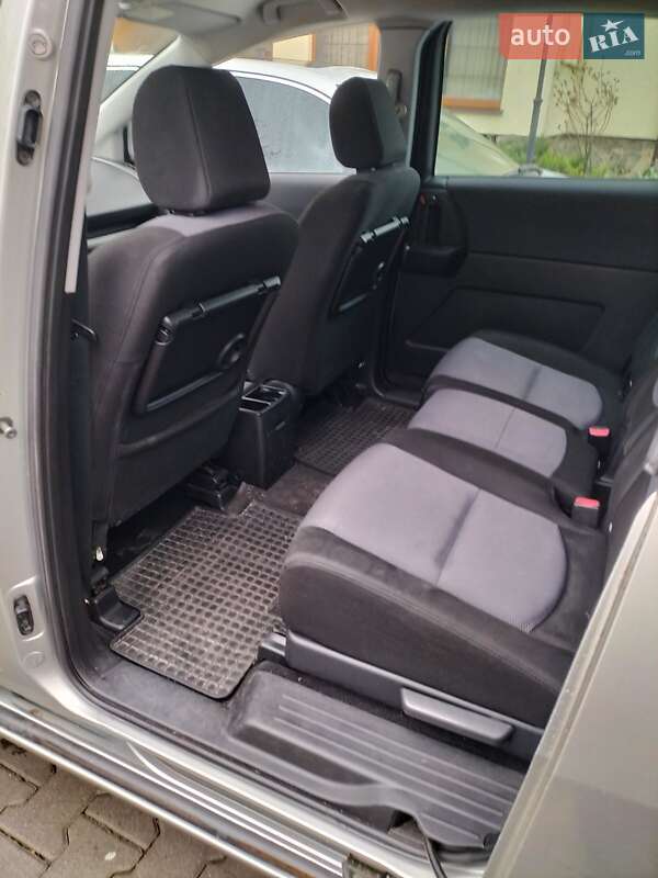 Минивэн Mazda 5 2005 в Черновцах