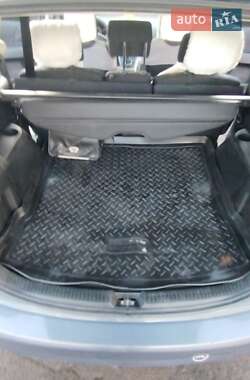 Мінівен Mazda 5 2007 в Києві