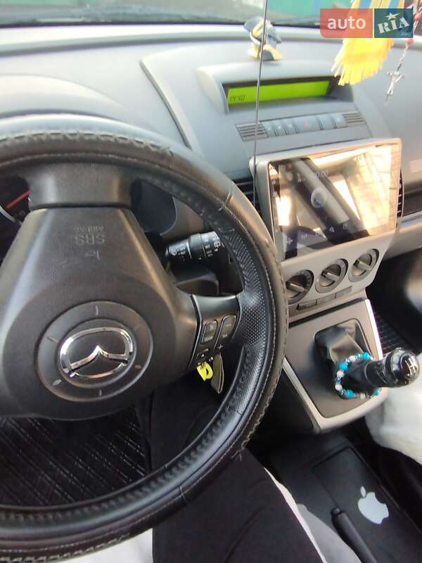 Мінівен Mazda 5 2007 в Києві
