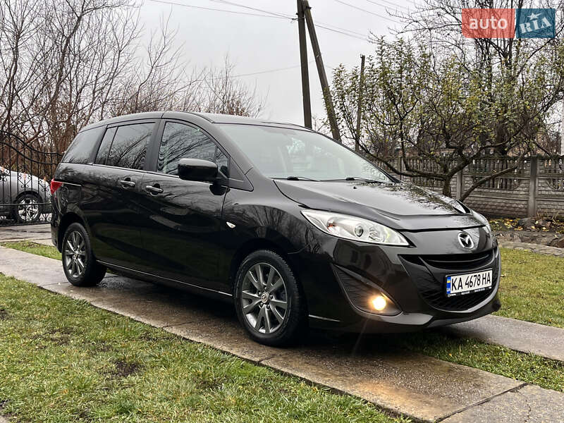 Минивэн Mazda 5 2010 в Киеве