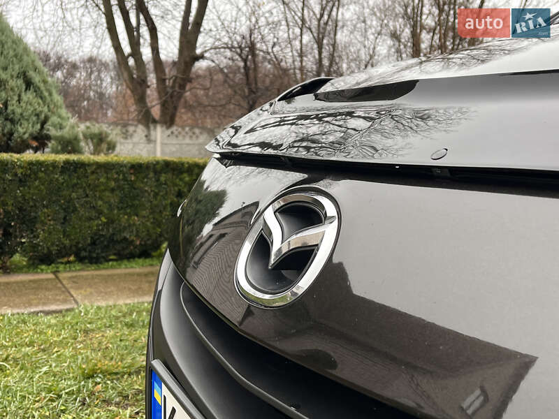 Минивэн Mazda 5 2010 в Киеве