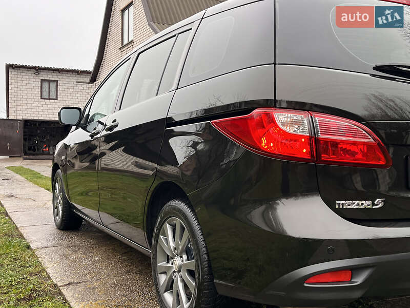 Минивэн Mazda 5 2010 в Киеве