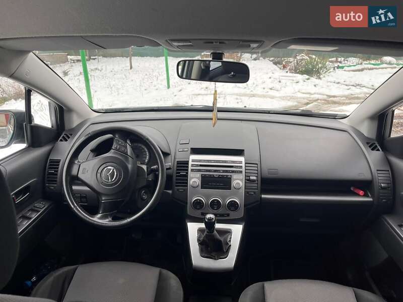 Минивэн Mazda 5 2006 в Луцке