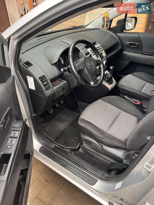 Минивэн Mazda 5 2006 в Луцке