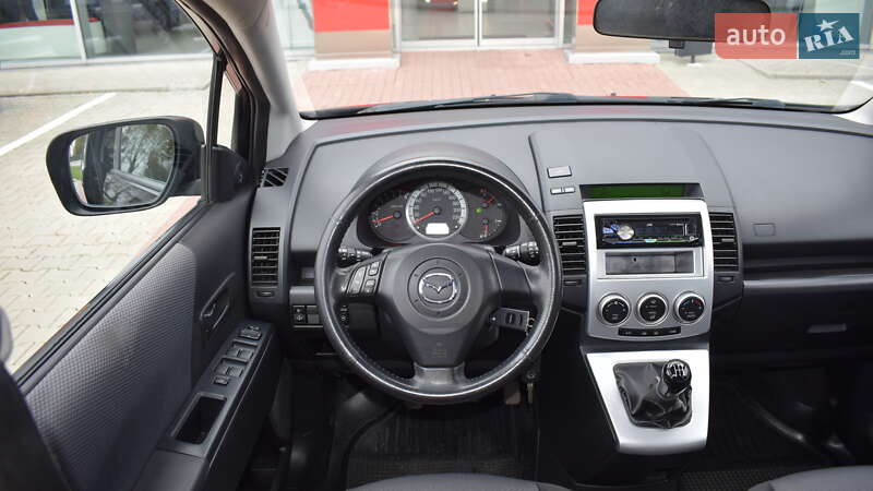 Минивэн Mazda 5 2008 в Житомире